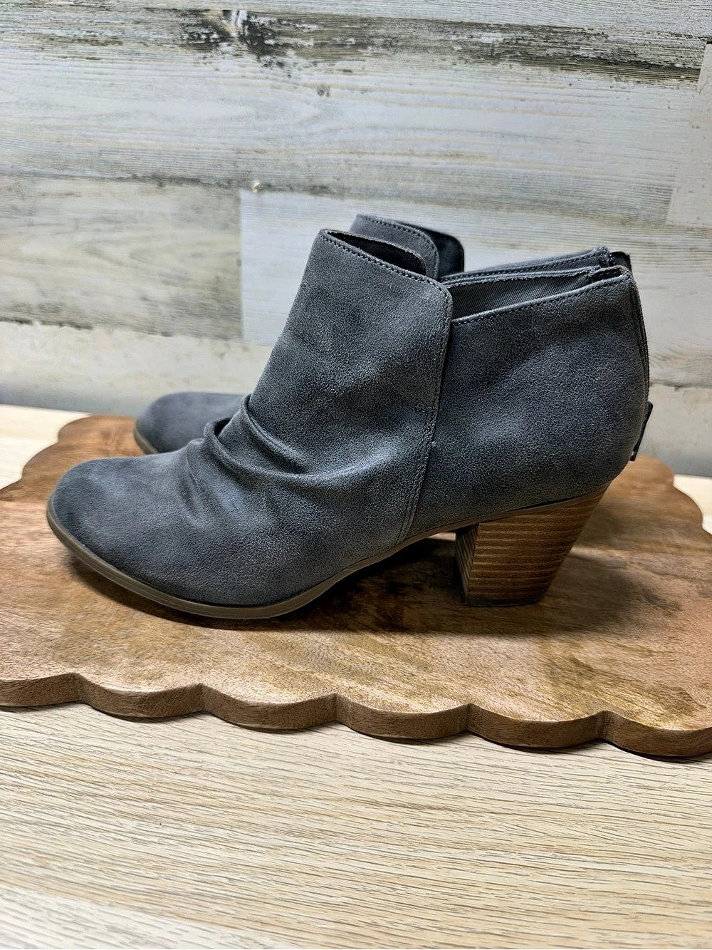 Report Clarice Ruched Ankle Boots Gray US 10